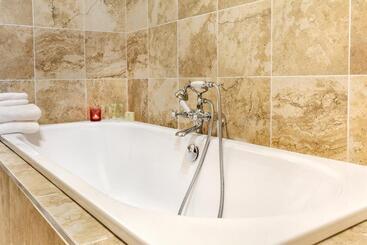 פנסיון Woodlands Farm