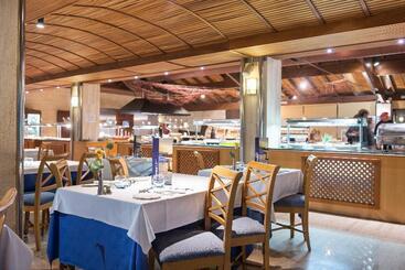 Botel Alcudiamar   Alojamiento Para Navegantes