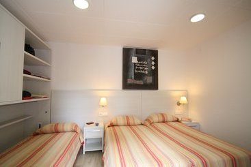 نزل Ciudad De Vacaciones Cala Montjoi