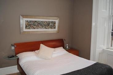 Dreamhouse Apartments Glasgow West End