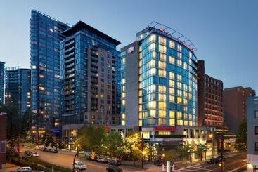 فندق Hampton Inn And Suites By Hilton, Downtown Vancouver
