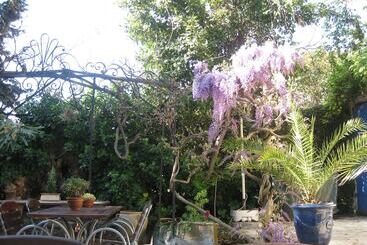 ホテル Hôtel Villa La Malouine