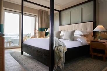 ホテル Inchydoney Island Lodge & Spa