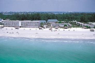 فندق Sandcastle Resort At Lido Beach