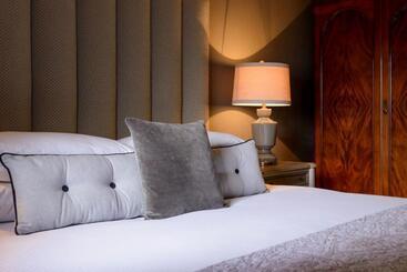 فندق The Victoria