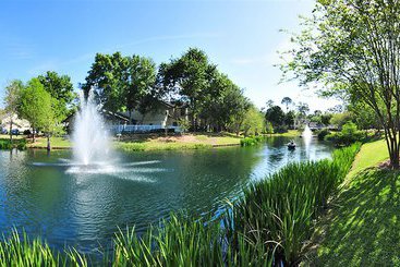 Oak Plantation Resort