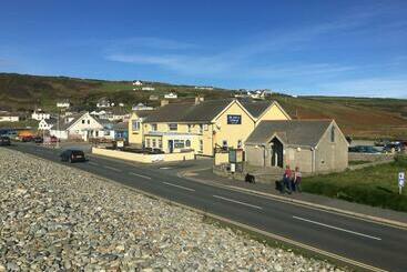 הוסטל The Duke Of Edinburgh Inn