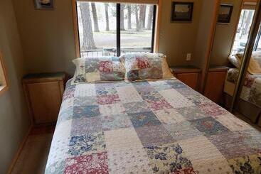 Cold Springs Resort