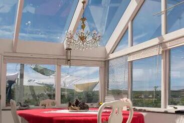 No 1 Broughton Bed & Breakfast