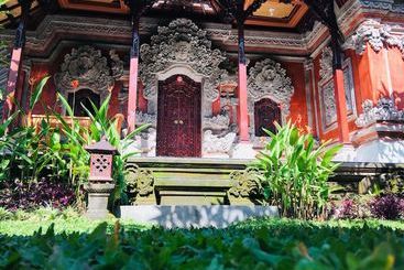 민박 Local Family House