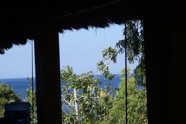 تختخواب و صبحانه Om Shanti Cottages