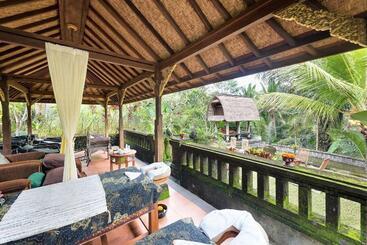 ベッドアンドブレックファースト Taluh Bebek Ubud Private Villas