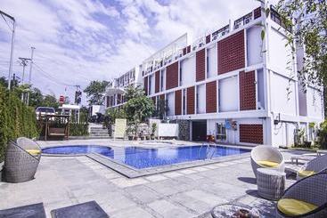 호텔 Bell's Place By Oyo Rooms