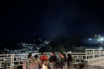 فندق Gautam Residency Chamba