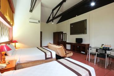 Desa Wisata   Hostel