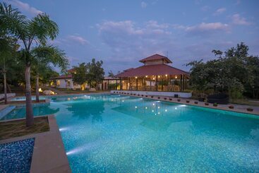 בית מלון כפרי Tuli Veer Bagh Resort
