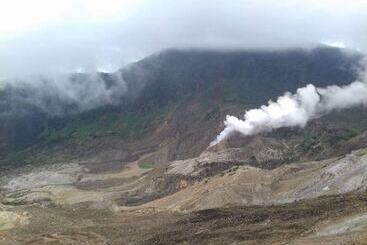 Пансион Adk Papandayan Homestay & Tour