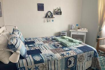 צימר 57 On Wellington Accommodation