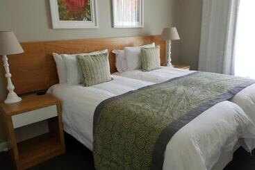 アパートホテル Pearl Valley Suites