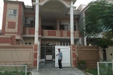 פנסיון Blessings Guest House