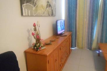 Tamaris Apartamentos  Playa De Xeraco  Solo Familias