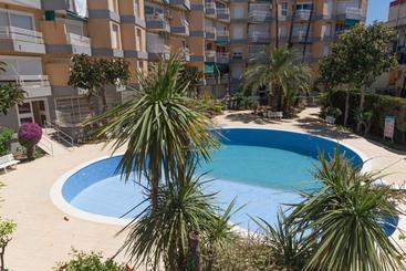 ツーリストアパートメント Viaaurelia