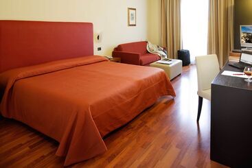 Отель Cristallo Di La Rosetta Srl