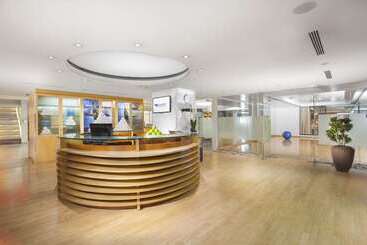 هتل Hilton Prague