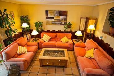 هتل Hospederia Las Calzadas