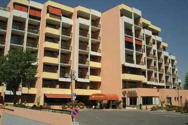 בית מלון כפרי Parco Tirreno