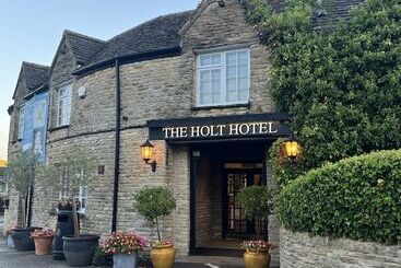 هتل The Holt
