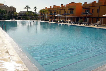 NH Marina Portimao Resort