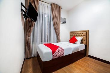 酒店 Sakura Suites By Oyo Rooms