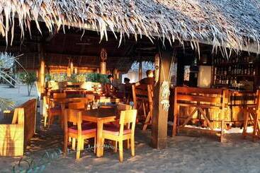 קוטג'' Sugar Lounge Lodge