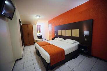 Central Hotel Cayenne