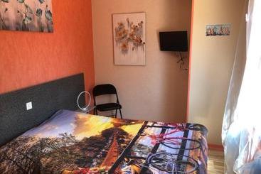 هتل Hôtel Le Bambi