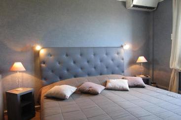 هتل Le Logis Du Guetteur
