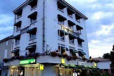 فندق Le Perigord