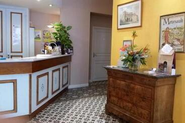 هتل Logis Hôtel De La Tête Noire