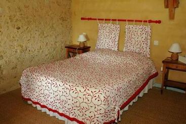 Отель Le Relais Du Bastidou