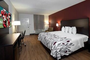 בית מלון כפרי Red Roof Inn Gulf Shores