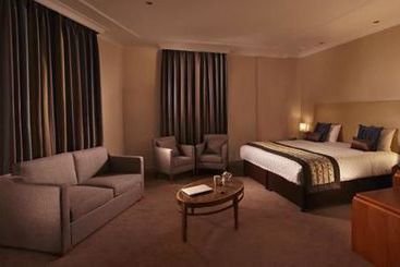هتل Thistle Euston