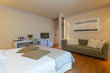 Отель Th Tirrenia   Green Park Resort