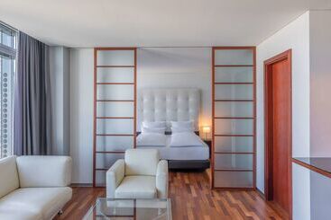 레지던스 Innside By Meliá Frankfurt Eurotheum