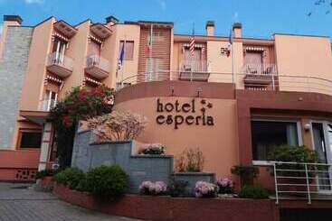 בית מלון כפרי Esperia