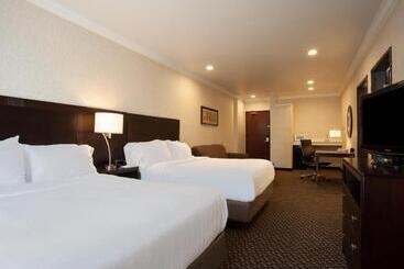 ホテル Holiday Inn Express Davis University Area, An Ihg