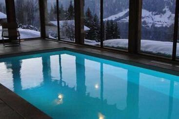 ホテル Le Caprice Des Neiges