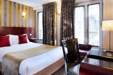 ホテル Opera D Antin