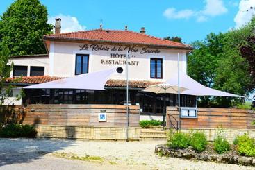 בית מלון כפרי Logis Le Relais De La Voie Sacrée