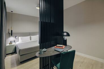 هتل Grand Brizo Bel Air